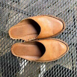 Mohinder Leather Slides